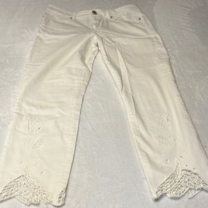 Elie Tahari white pants
